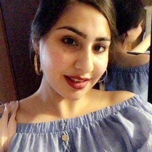 Meet your Posher, Priscilla